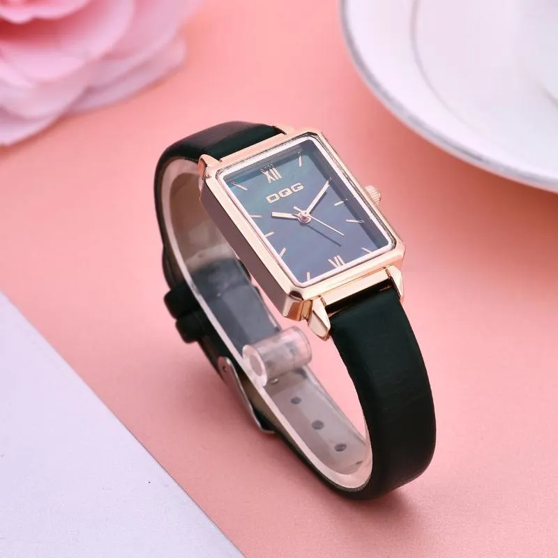 Wristwatches Fashion Rectangle Watches For Women China DQG Ladies Watch Leather Roman Scale Student Clock Quaint