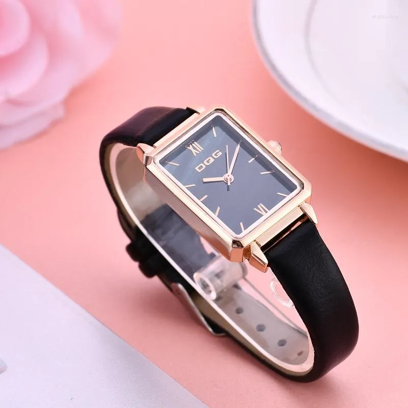 Wristwatches Fashion Rectangle Watches For Women China DQG Ladies Watch Leather Roman Scale Student Clock Quaint