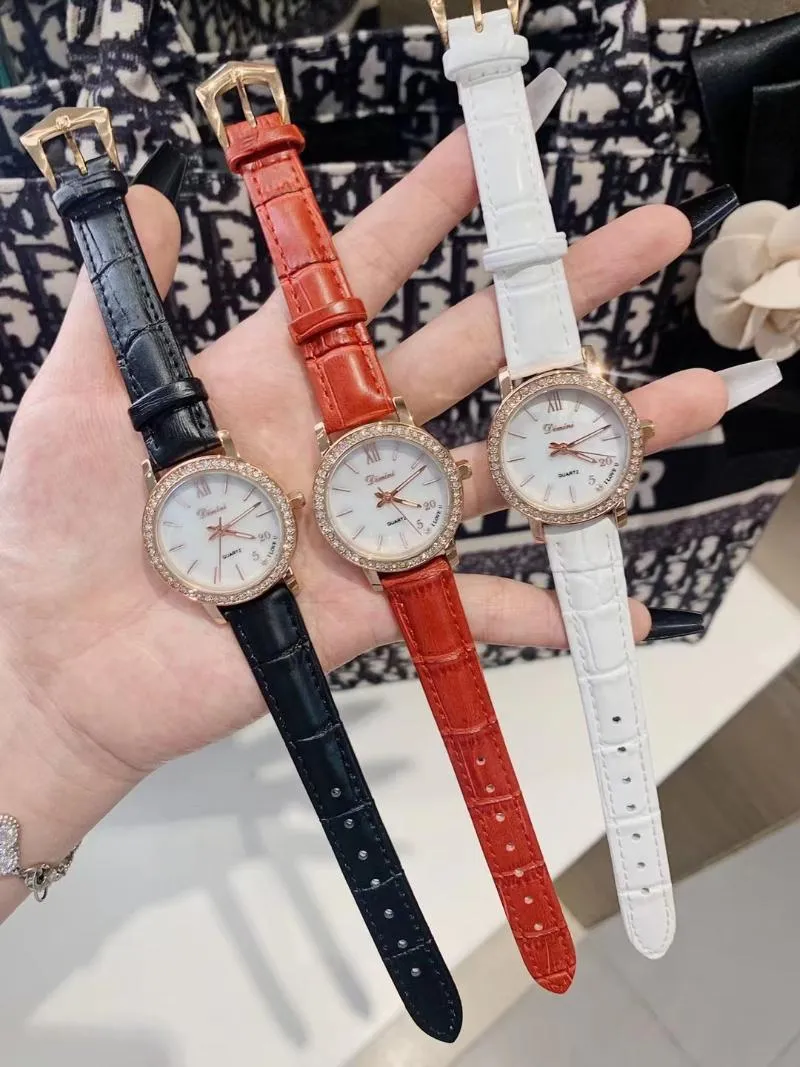 Wristwatches Candy Color Real Leather Strap Wrist Watch For Women Sparkly Crystals Analog Watches Waterproof Shell China Chic LOVE