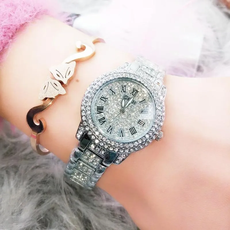 Wristwatches Women Wrist Watch Silver Gold Color Western Stainless Steel With Glass Chinese Movement Flat Round Plated