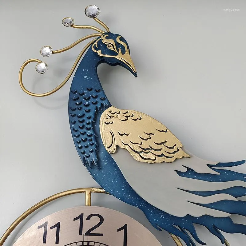 Wall Clocks Metal Peacock Clock Chinese Quiet Living Room Restaurant Kitchen Hanging Watch Single Sided Battery Powered