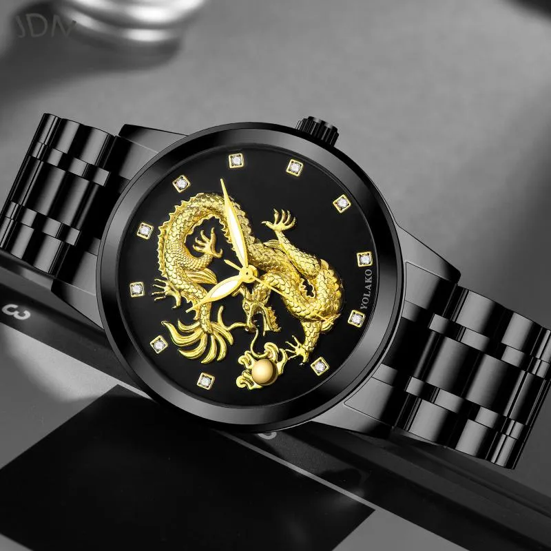 Wristwatches Chinese Dragon Temperament Business Clock Classic Stainless Steel Strap Quartz Rhinestone Scale Luxury Embossed Men Watch